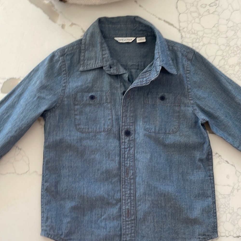 Janie and Jack Boys Chambray Button Up